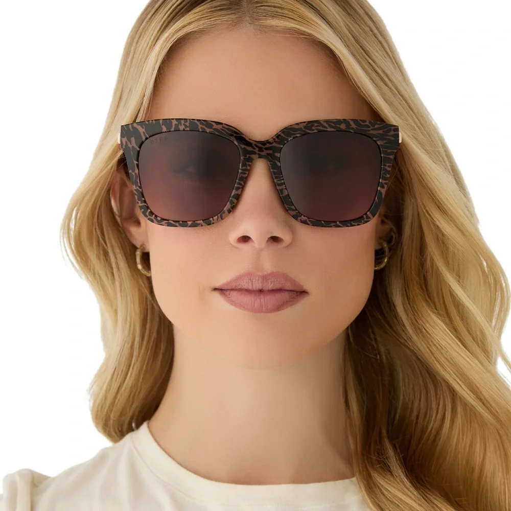 DIFF Bella Sunglasses Animal Print Gold Frame Brown Gradient Lens Square NWT